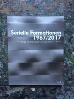serielle formationen catalogue cover 